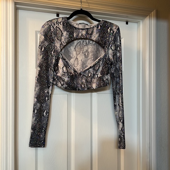 PrettyLittleThing: Multicolor Skirt Set: Size Large - Picture 2 of 4